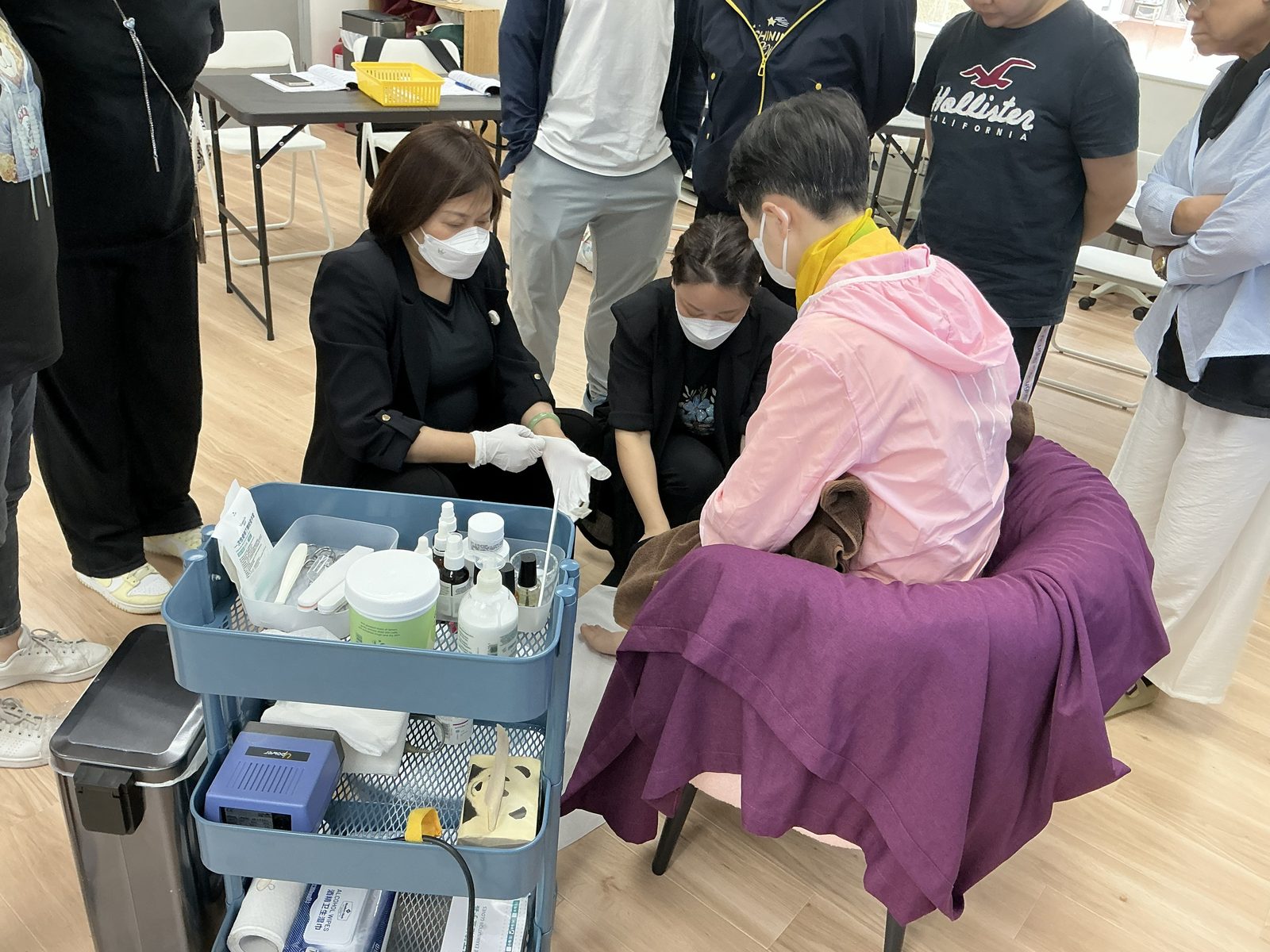 趾甲修復及護理證書課程 — 課堂實況