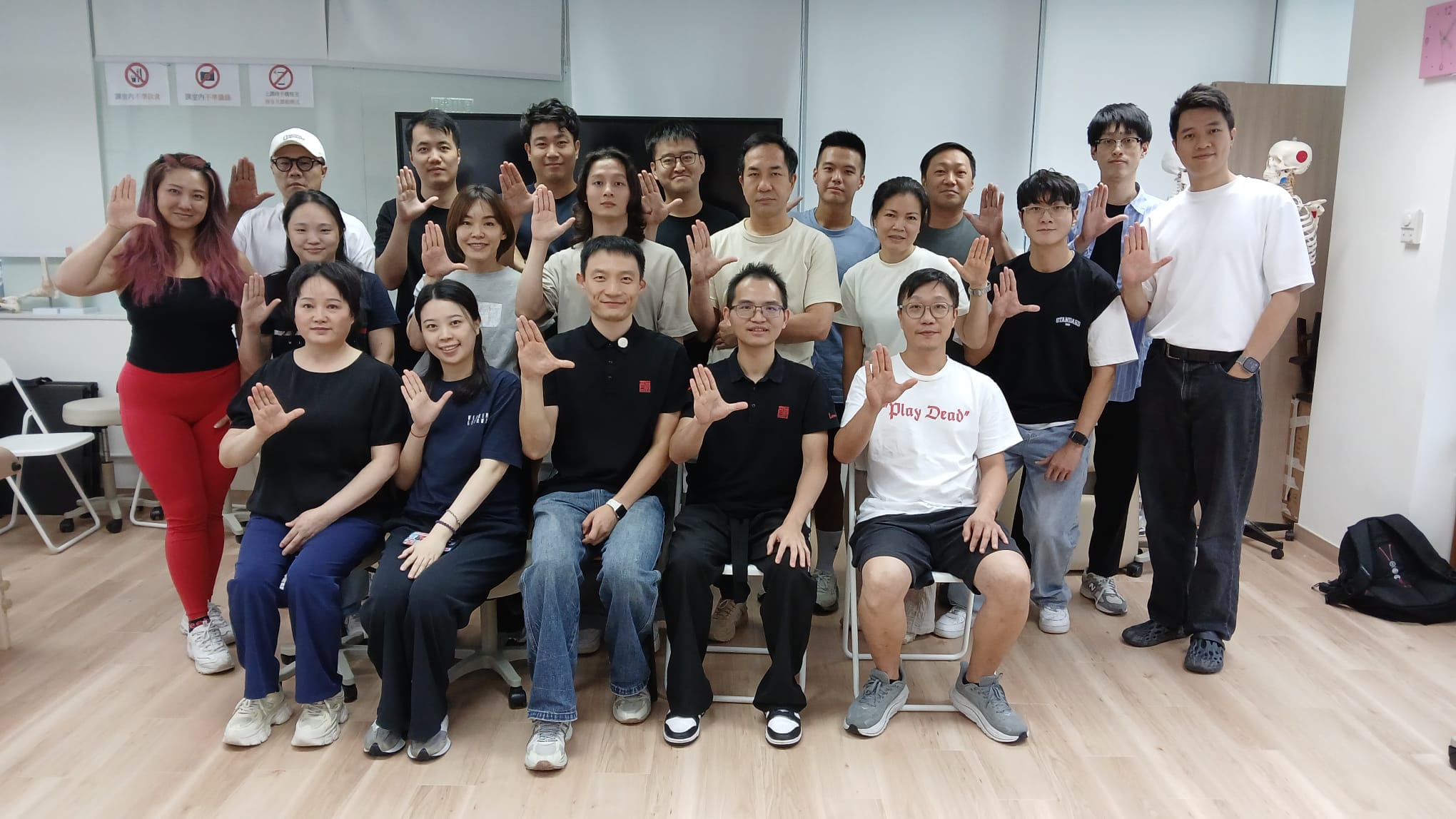 龍氏治脊療法 頸胸腰痛學習課程 — 課堂實況