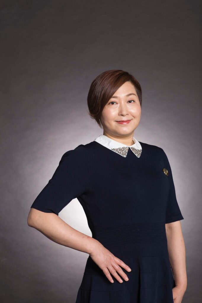 李華